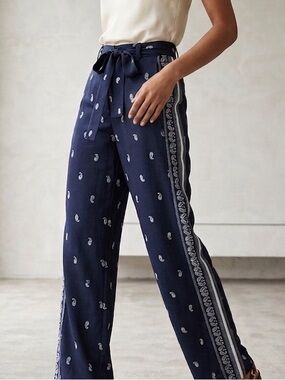 Tommy Hilfiger Paisley Tie-Belt Pants